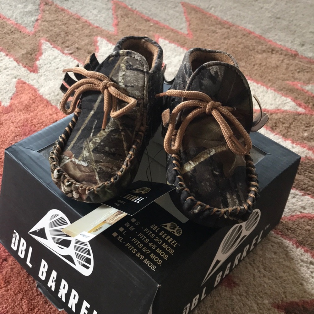 New with tags DBL Barrel infant shoes
